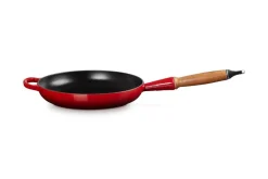 Le Creuset Pfannen Guß Und Schmiedeeisen>Bratpfanne Signature 24 cm Kirschrot