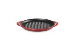 Le Creuset Pfannen Guß Und Schmiedeeisen>Grillplatte rund 25 cm Kirschrot