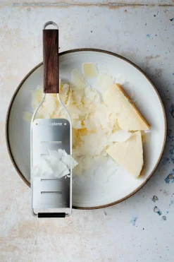 Microplane Schälen Und Zerkleinern><noscript><img width=