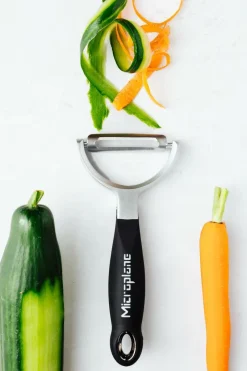 Microplane Schälen Und Zerkleinern><noscript><img width=