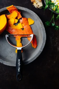 Microplane Schälen Und Zerkleinern><noscript><img width=