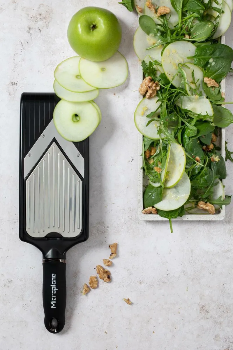 Microplane Schälen Und Zerkleinern>V-Hobel m. Julienne-Einsatz