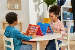 Hasbro Familien- Und Gesellschaftsspiele><noscript><img width=