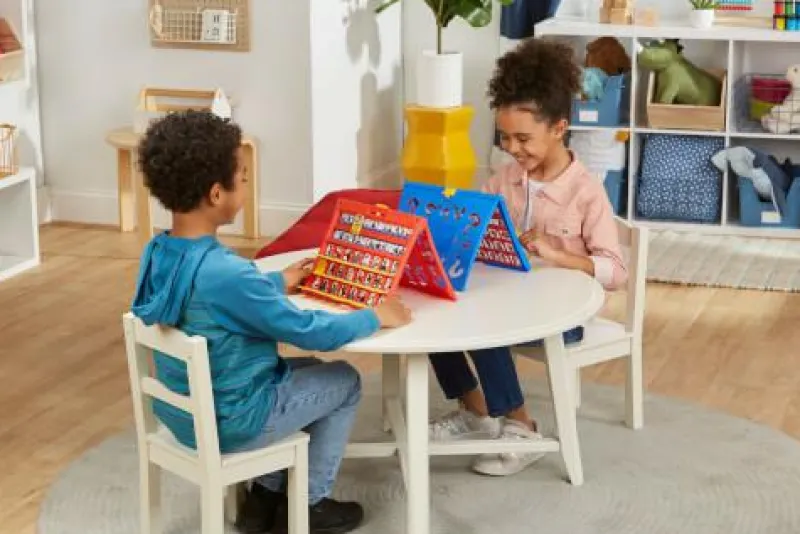 Hasbro Familien- Und Gesellschaftsspiele>Wer ist es?